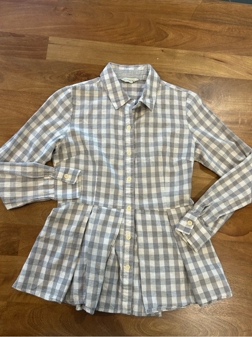 Tylho Gingham Button-Up Shirt w/ Pleated waist in Grey and White Size XS